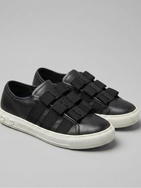 Salvatore Ferragamo Black Leather Ribbon-Strap Low-Top Sneakers with White Sole